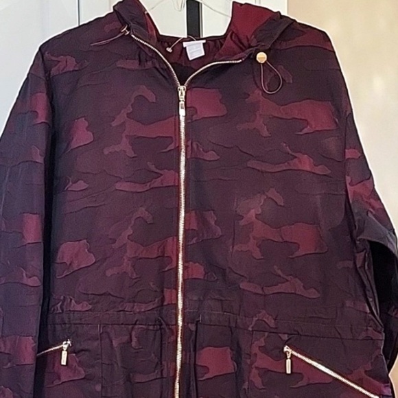 NWOT Chico’s Zenergy Anorak Camo Jacket - Picture 2 of 11